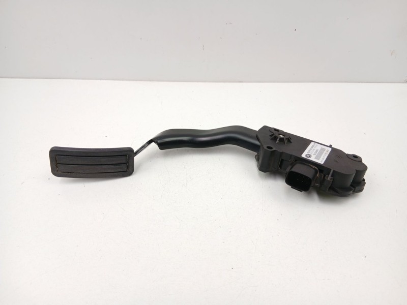 Recambio de potenciometro aceleracion para land rover discovery iii (l319) 2.7 td 4x4 referencia OEM IAM SLC500031  