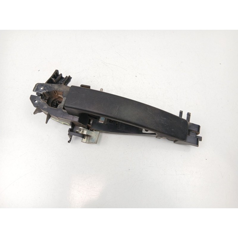 Recambio de manilla delantera izquierda para land rover discovery iii (l319) 2.7 td 4x4 referencia OEM IAM FPH500250  