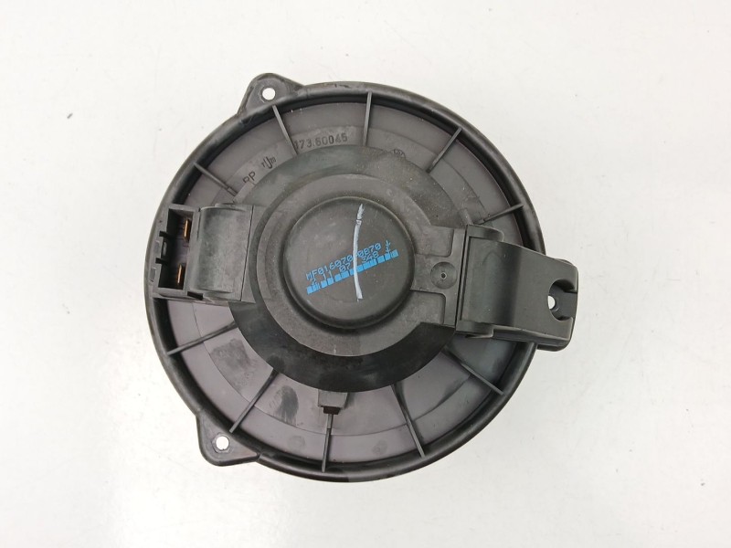 Recambio de motor calefaccion para land rover discovery iii (l319) 2.7 td 4x4 referencia OEM IAM JGC500050  