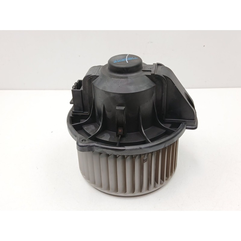 Recambio de motor calefaccion para land rover discovery iii (l319) 2.7 td 4x4 referencia OEM IAM JGC500050  