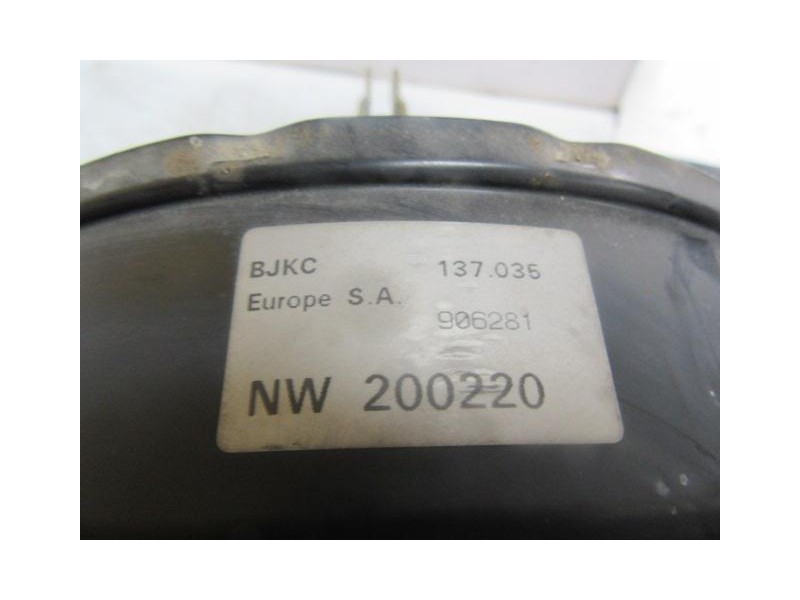 Recambio de servofreno : mitsubishi carisma : 1.8 g -6-4693 16v (125cv) 5p [2000] para mitsubishi carisma 1.8 g -6-4693 16v refe