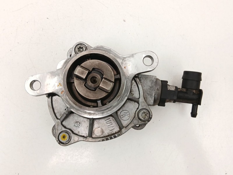 Recambio de depresor freno para renault master ii furgoneta (fd) 2.5 dci referencia OEM IAM 8200640105  