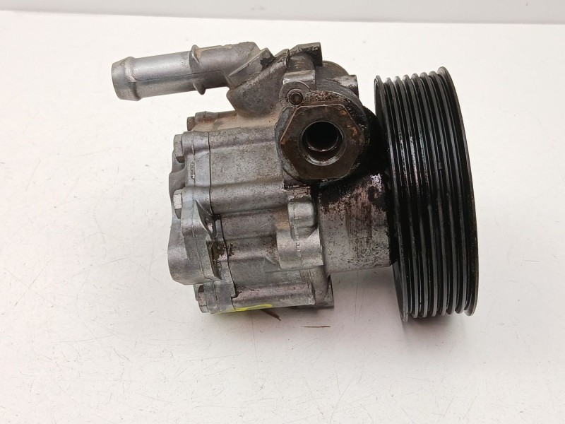 Recambio de bomba direccion para renault master ii furgoneta (fd) 2.5 dci referencia OEM IAM 8201183788  