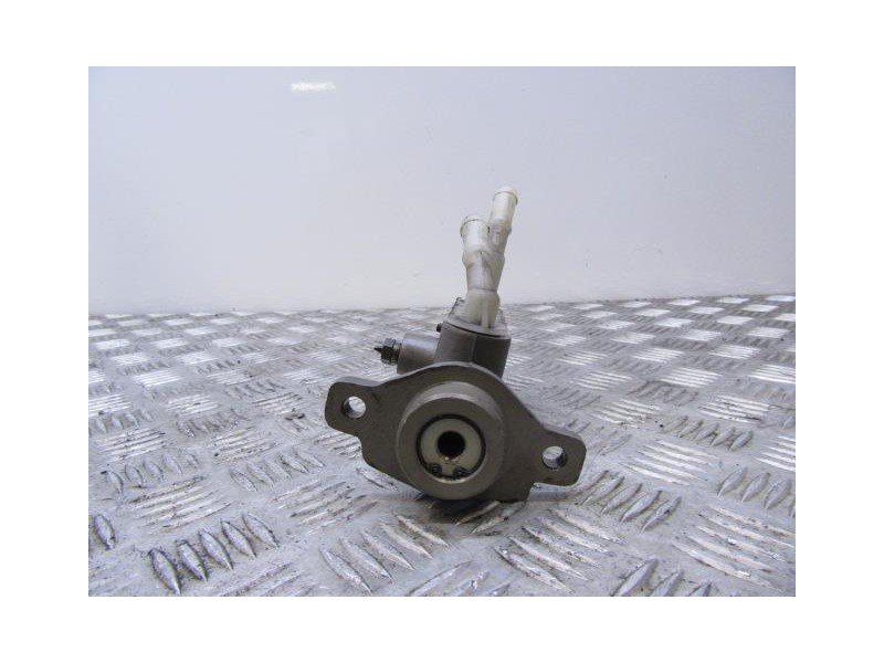 Recambio de bomba de freno : nissan almera : 2.2 td 5p [2001] para nissan almera 2.2 td referencia OEM IAM   
