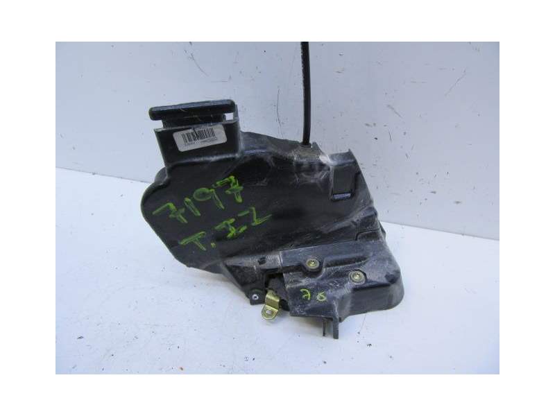 Recambio de cerradura puerta trasera izquierda para volvo s40 ii (544) 2.0 d referencia OEM IAM 30699452  