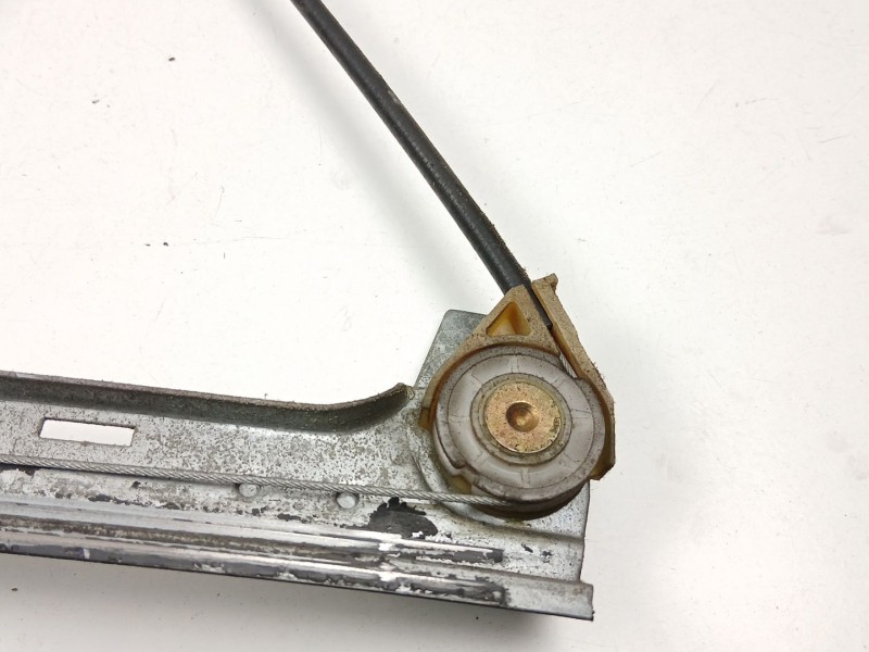 Recambio de elevalunas delantero izquierdo para citroën xsara (n1) 1.9 td referencia OEM IAM 9221H4  