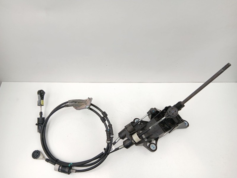 Recambio de palanca cambio manual para ford fiesta vi (cb1, ccn) 1.4 tdci referencia OEM IAM 8A6R7C453MBC  