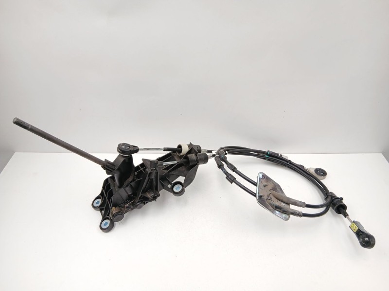 Recambio de palanca cambio manual para ford fiesta vi (cb1, ccn) 1.4 tdci referencia OEM IAM 8A6R7C453MBC  