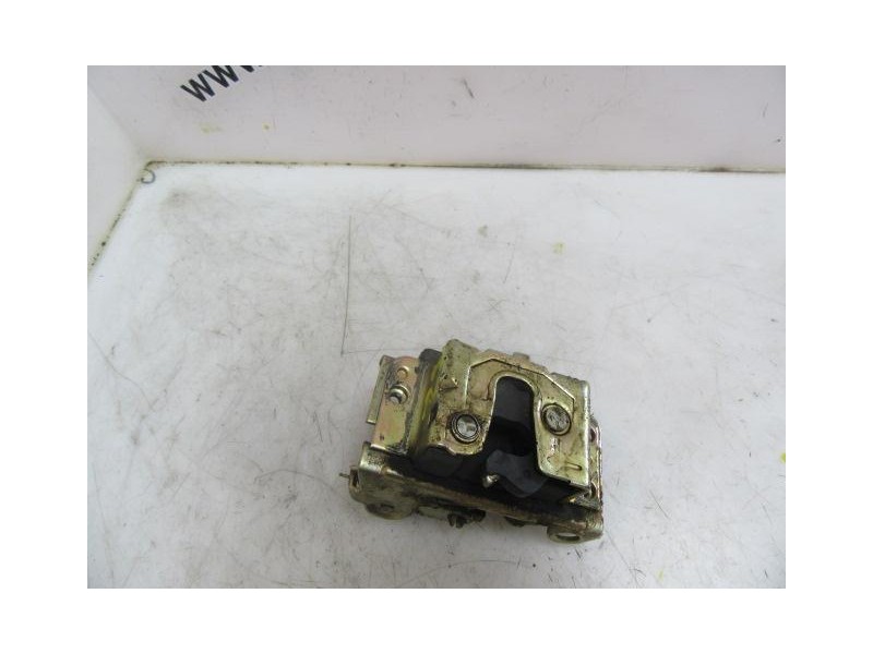 Recambio de cerradura pta. del. izq. : daewoo nexia : 1.5 g (78,04cv) [1997] para daewoo nexia 1.5 g referencia OEM IAM   