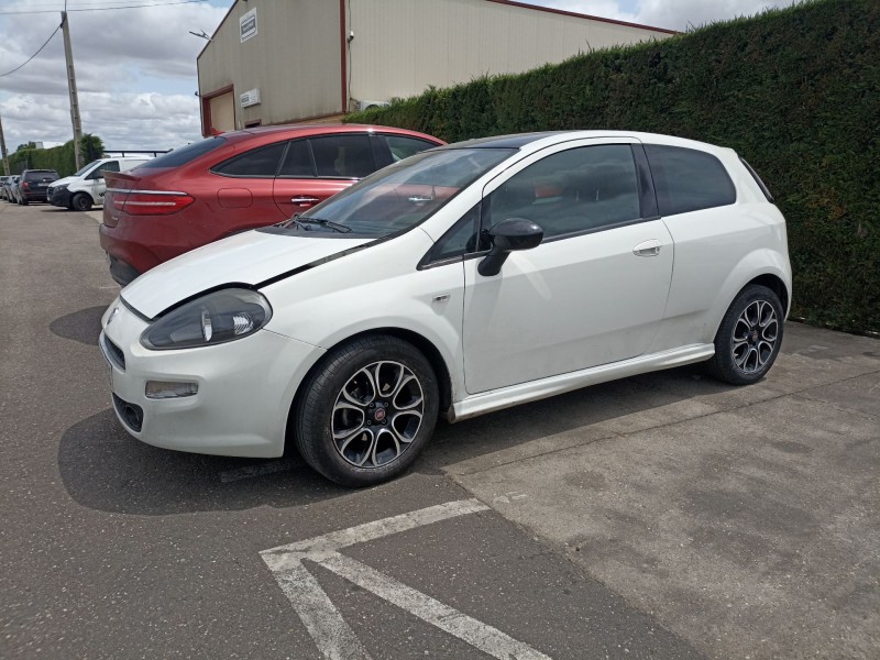 fiat punto (199_) del año 2013