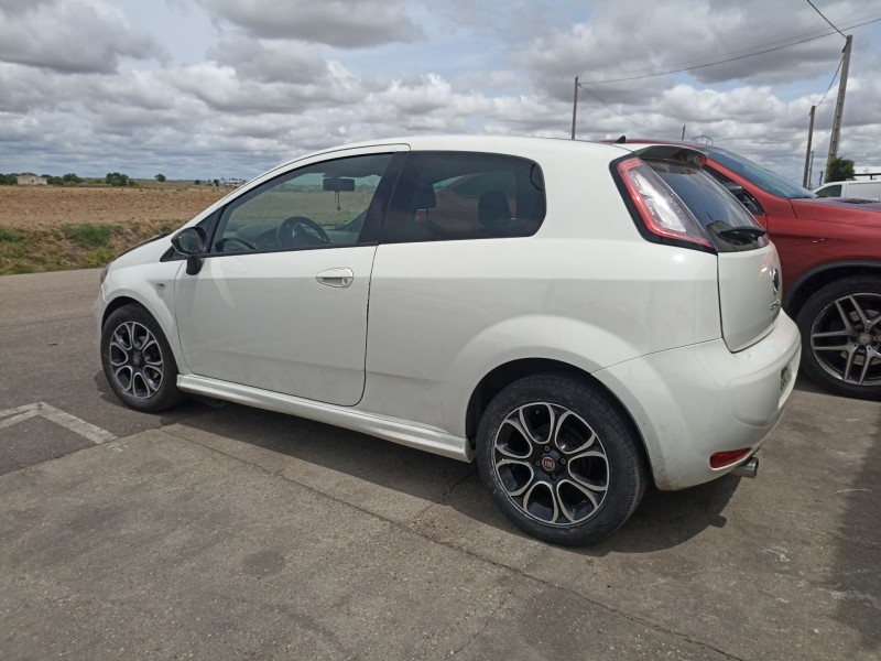 fiat punto (199_) del año 2013