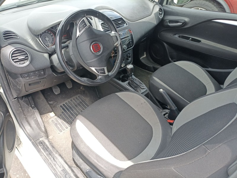 fiat punto (199_) del año 2013