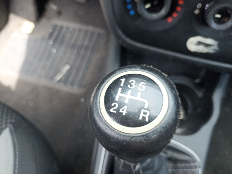 fiat punto (199_) del año 2013