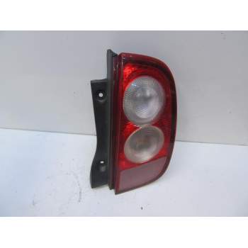 PILOTO TRASERO DERECHO 26554AX720 