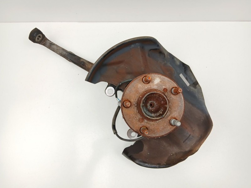 Recambio de mangueta delantera derecha para lexus is 3.0 g automatico4p referencia OEM IAM 4321130191  