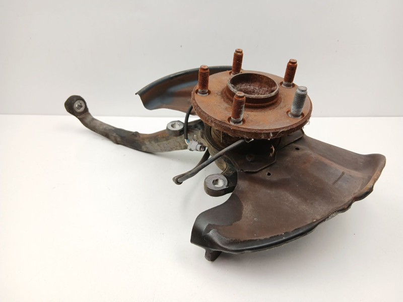 Recambio de mangueta delantera derecha para lexus is 3.0 g automatico4p referencia OEM IAM 4321130191  