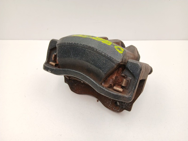 Recambio de pinza freno delantera izquierda para lexus is 3.0 g automatico4p referencia OEM IAM 4775053030  