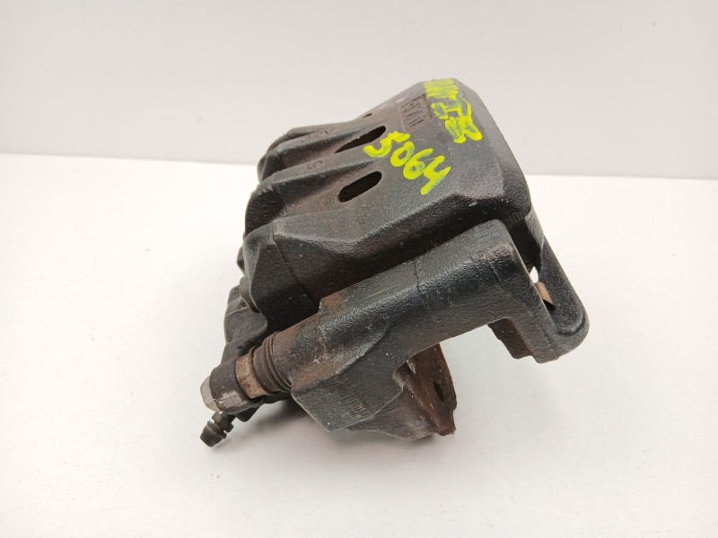 Recambio de pinza freno delantera izquierda para lexus is 3.0 g automatico4p referencia OEM IAM 4775053030  