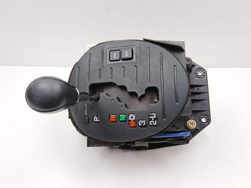 Recambio de palanca cambio automatico para lexus is 3.0 g automatico4p referencia OEM IAM 3305553040  