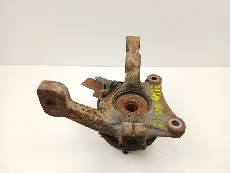 Recambio de mangueta delantera izquierda para chrysler pt cruiser 2.1 cdi referencia OEM IAM 5272487AA  