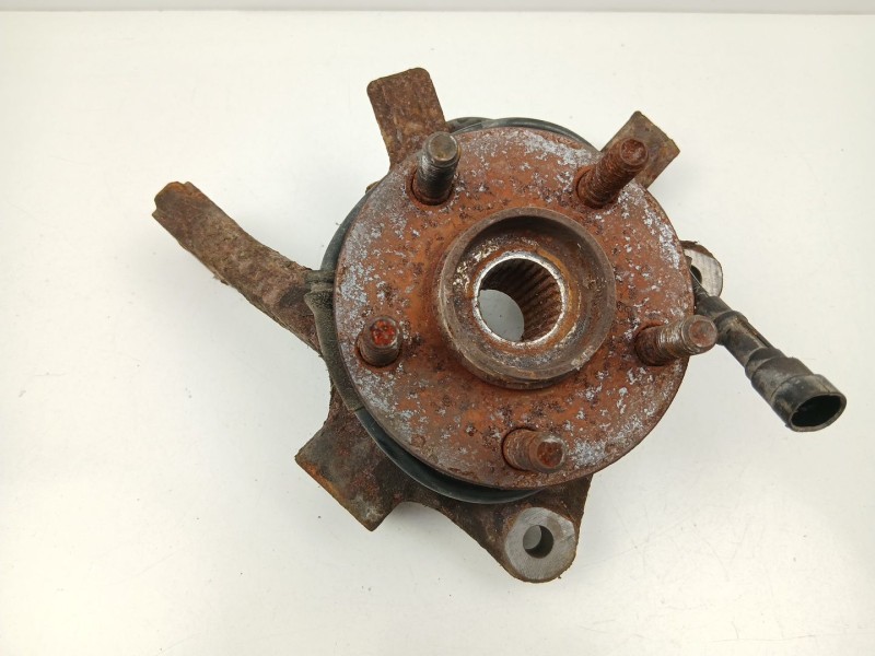 Recambio de mangueta delantera derecha para chrysler pt cruiser 2.1 cdi referencia OEM IAM 5272486AA  