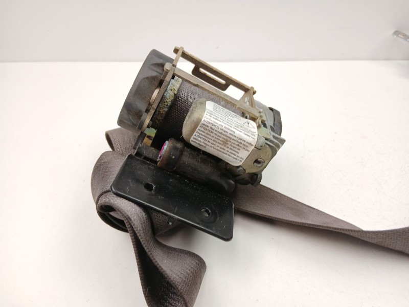 Recambio de cinturon seguridad delantero derecho para chrysler pt cruiser 2.1 cdi referencia OEM IAM 601008043E  