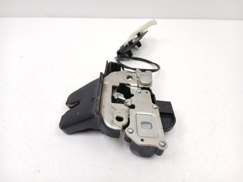 Recambio de cerradura maletero porton para infiniti g sedán 37 referencia OEM IAM 84631JK600  