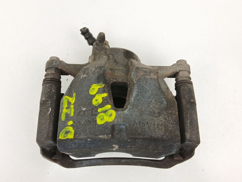 Recambio de pinza freno delantera izquierda para lexus is ii (_e2_) 220d (ale20) referencia OEM IAM 4775053060  