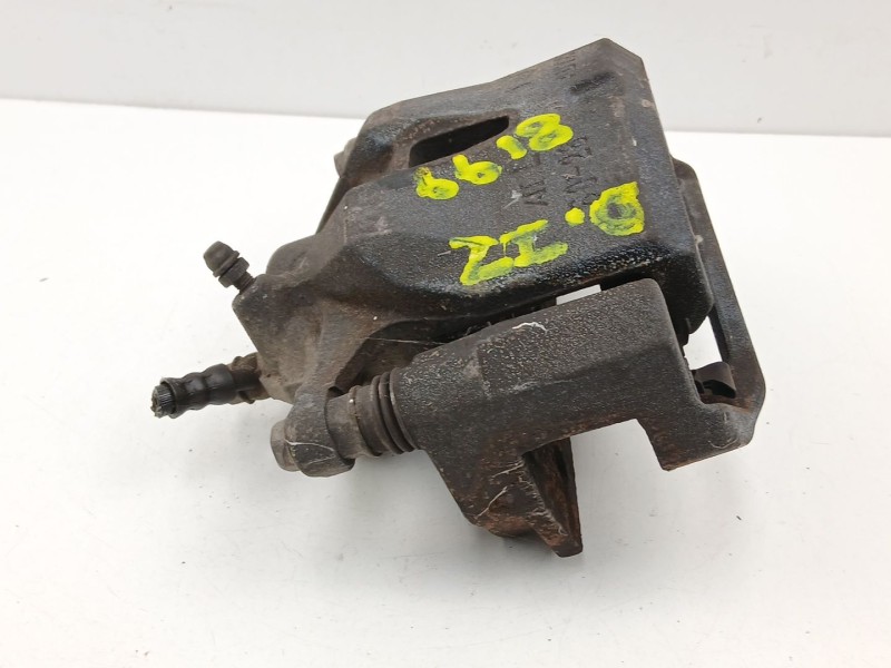 Recambio de pinza freno delantera izquierda para lexus is ii (_e2_) 220d (ale20) referencia OEM IAM 4775053060  