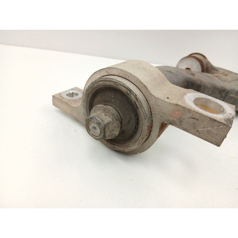 Recambio de brazo suspension inferior delantero derecho para lexus is ii (_e2_) 220d (ale20) referencia OEM IAM 4862053020  