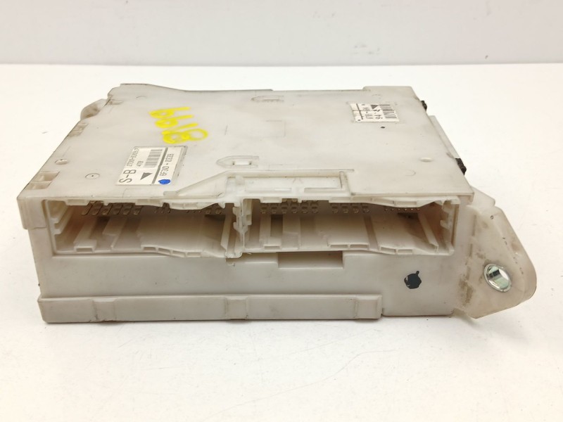 Recambio de bsi para lexus is ii (_e2_) 220d (ale20) referencia OEM IAM 8273053050  