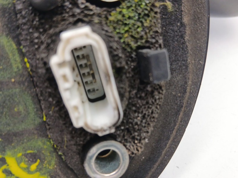 Recambio de retrovisor izquierdo para fiat punto (199_) 1.2 (199axz1a, 199bxz1a) referencia OEM IAM 735465561  