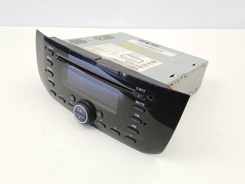 Recambio de radio cd/mp3 para fiat punto (199_) 1.2 (199axz1a, 199bxz1a) referencia OEM IAM 735553921  