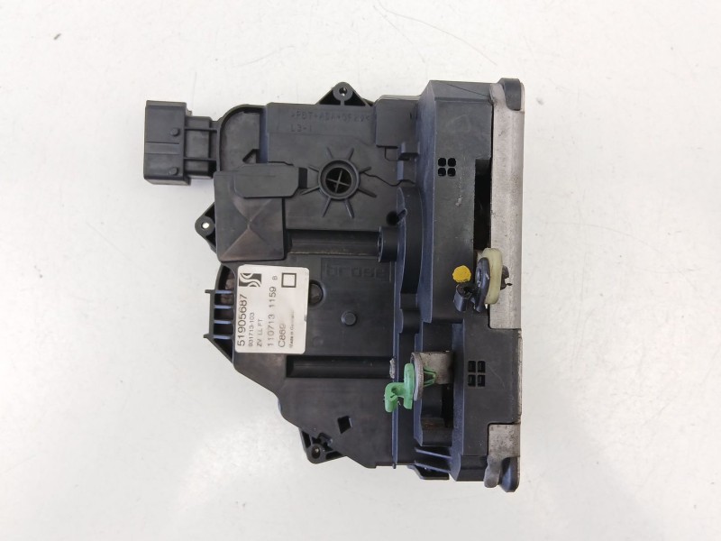 Recambio de cerradura puerta delantera izquierda para fiat punto (199_) 1.2 (199axz1a, 199bxz1a) referencia OEM IAM 51905687  