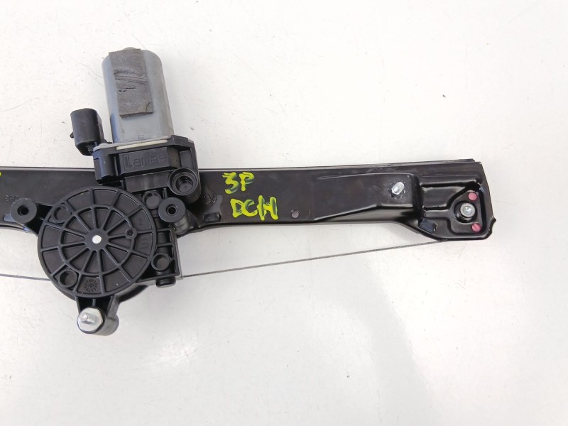 Recambio de elevalunas delantero derecho para fiat punto (199_) 1.2 (199axz1a, 199bxz1a) referencia OEM IAM 51895384  