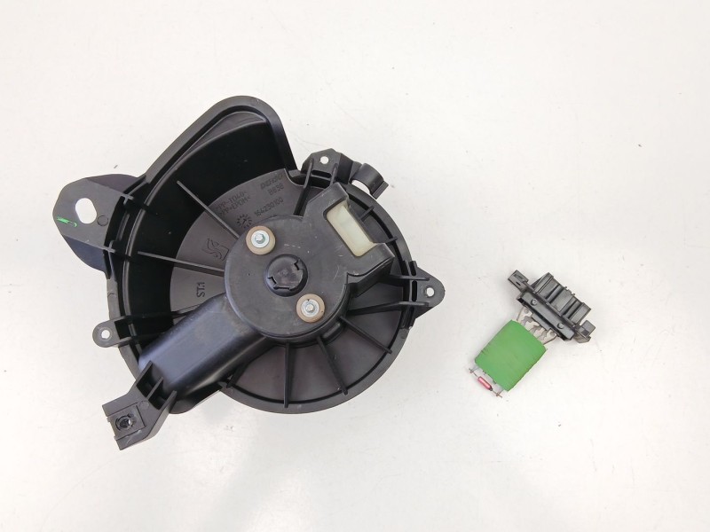 Recambio de motor calefaccion para fiat punto (199_) 1.2 (199axz1a, 199bxz1a) referencia OEM IAM 77364956 164230100 