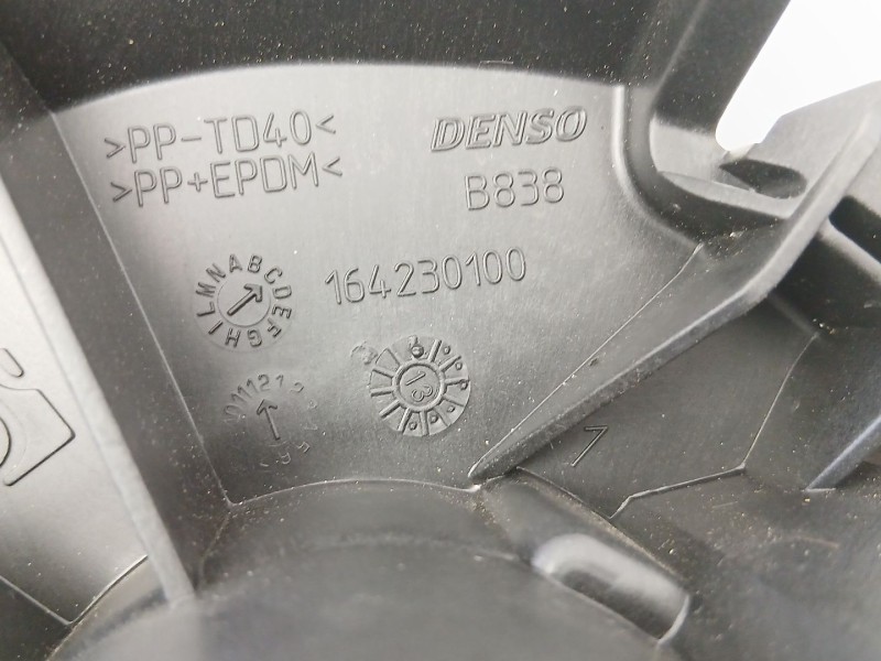 Recambio de motor calefaccion para fiat punto (199_) 1.2 (199axz1a, 199bxz1a) referencia OEM IAM 77364956 164230100 