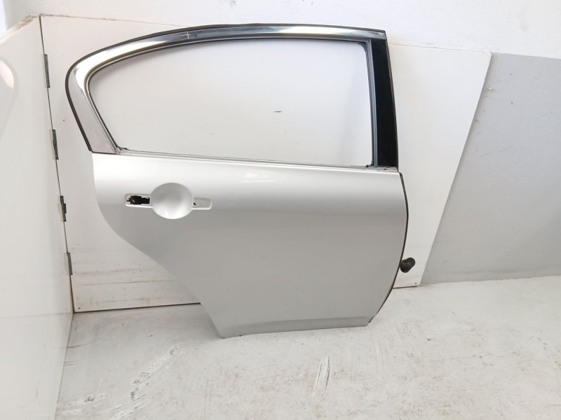 Recambio de puerta trasera derecha para infiniti g sedán 37 referencia OEM IAM H210MJK0MA  