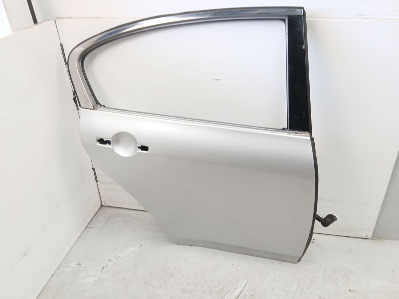 Recambio de puerta trasera derecha para infiniti g sedán 37 referencia OEM IAM H210MJK0MA  