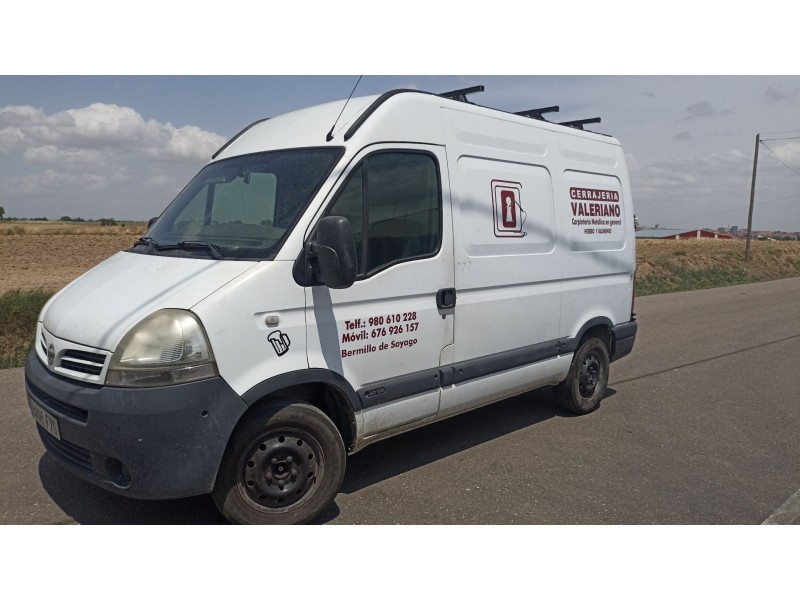 nissan interstar autobús (x70) del año 2006