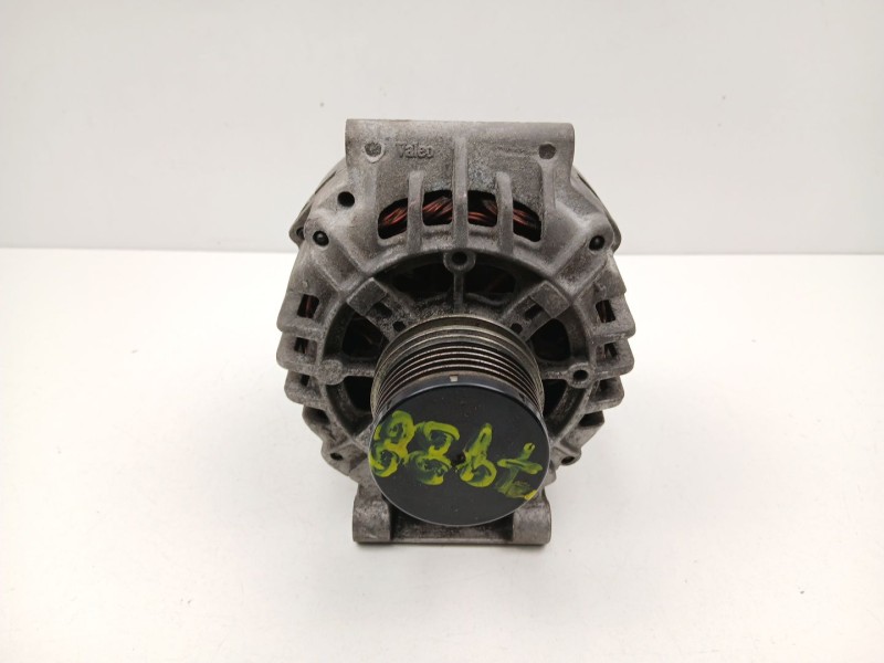 Recambio de alternador para renault megane i classic (la0) referencia OEM IAM 8200103726 SG9B047 