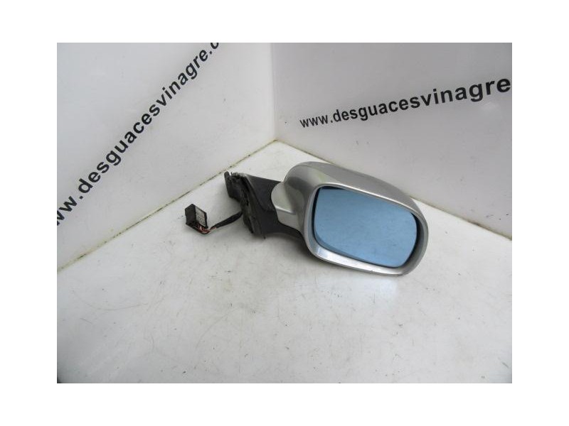 Recambio de retrovisor dch : audi a3 : 1.9 tdi -asz (130,56cv) 3p [2001] para audi a3 1.9 tdi -asz referencia OEM IAM GRISYNEGRO