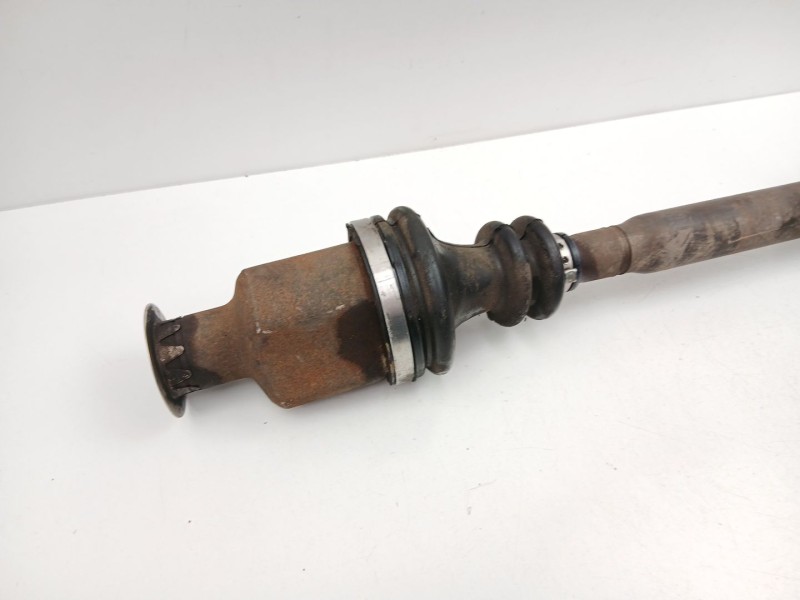 Recambio de transmision delantera derecha para renault megane i classic (la0) referencia OEM IAM 8200168513  