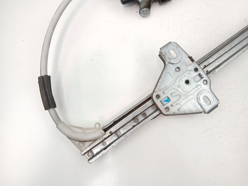 Recambio de elevalunas delantero derecho para nissan interstar autobús (x70) dci 100 referencia OEM IAM 8200467967  