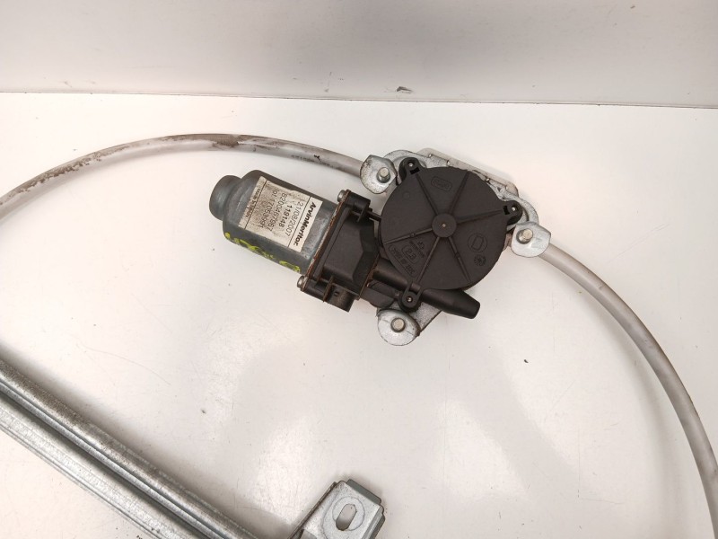 Recambio de elevalunas delantero derecho para nissan interstar autobús (x70) dci 100 referencia OEM IAM 8200467967  