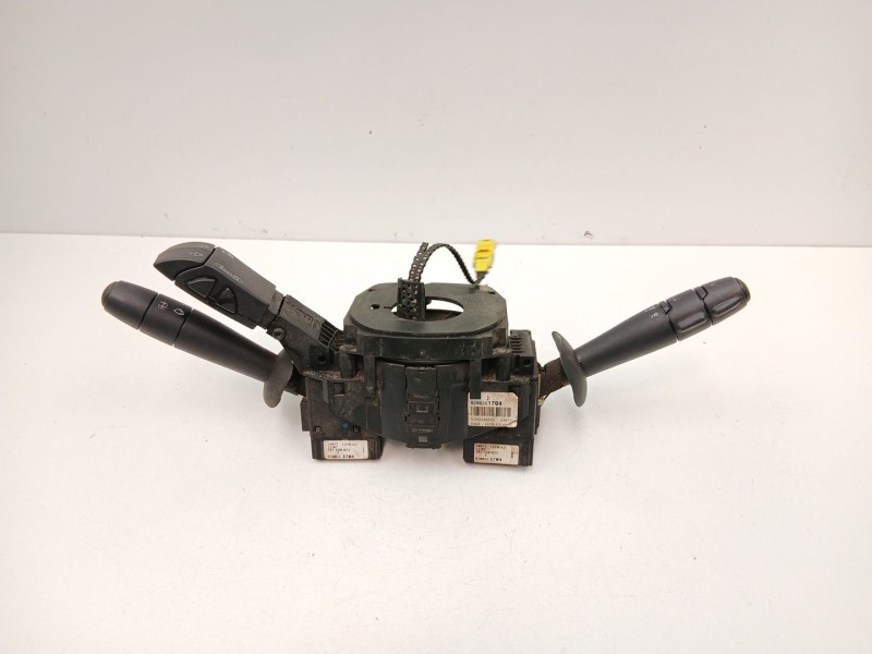 Recambio de mando luces y limpias para nissan interstar autobús (x70) dci 100 referencia OEM IAM 8200251704  