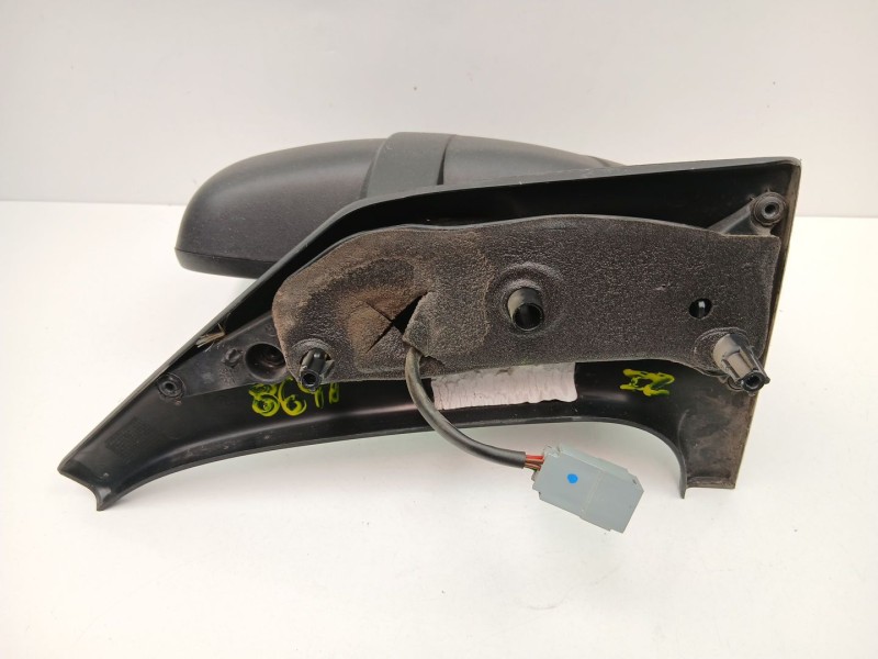 Recambio de retrovisor izquierdo para nissan interstar autobús (x70) dci 100 referencia OEM IAM 7700352187  