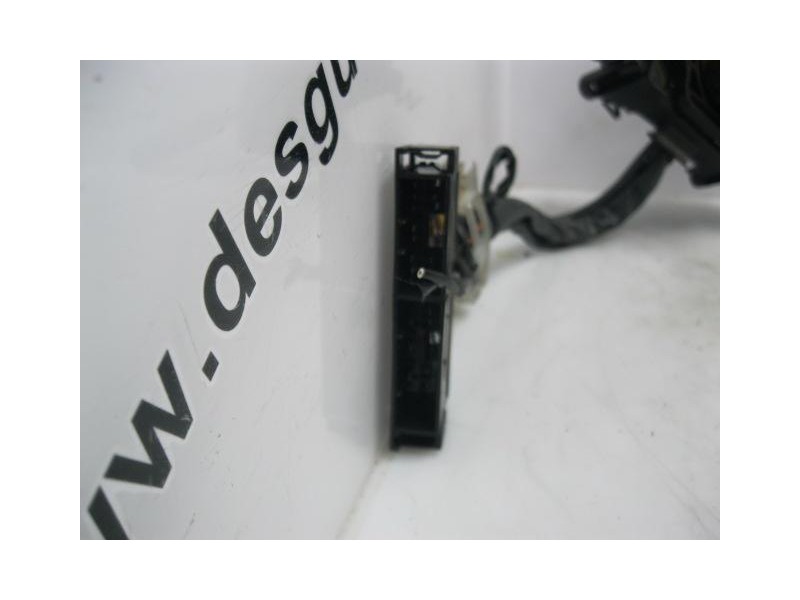 Recambio de mando luces y limpias : toyota carina : 2.0 g /3s-fe (133,28cv) 4p [1995] para toyota carina 2.0 g /3s-fe referencia