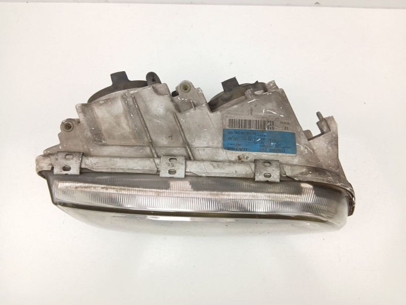 Recambio de faro derecho para volvo s40 berlina 1.6 cat referencia OEM IAM 30899683 1AG00786134 