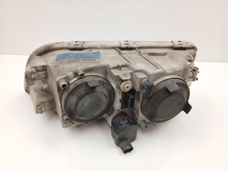 Recambio de faro derecho para volvo s40 berlina 1.6 cat referencia OEM IAM 30899683 1AG00786134 